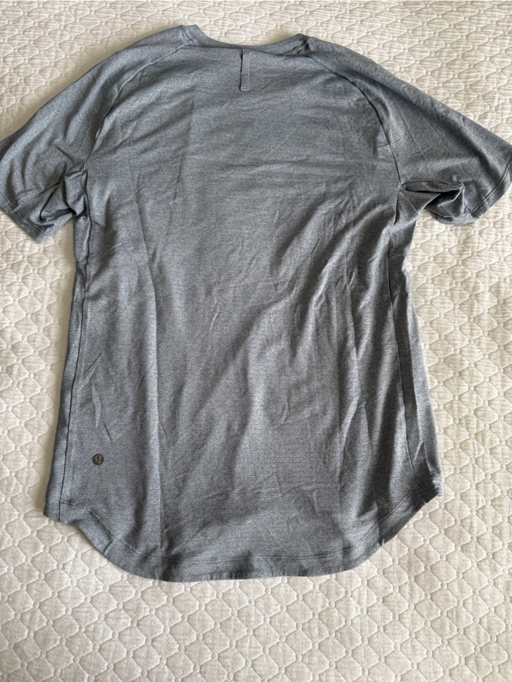 lululemon athletica Blue/Gray Short Sleeve Crew Tee - Picture 2 of 4